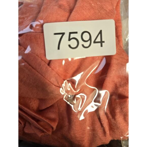 Gap Tshirt Womens Size XL Long Sleeve Scoop Neck - Picture 6 of 6